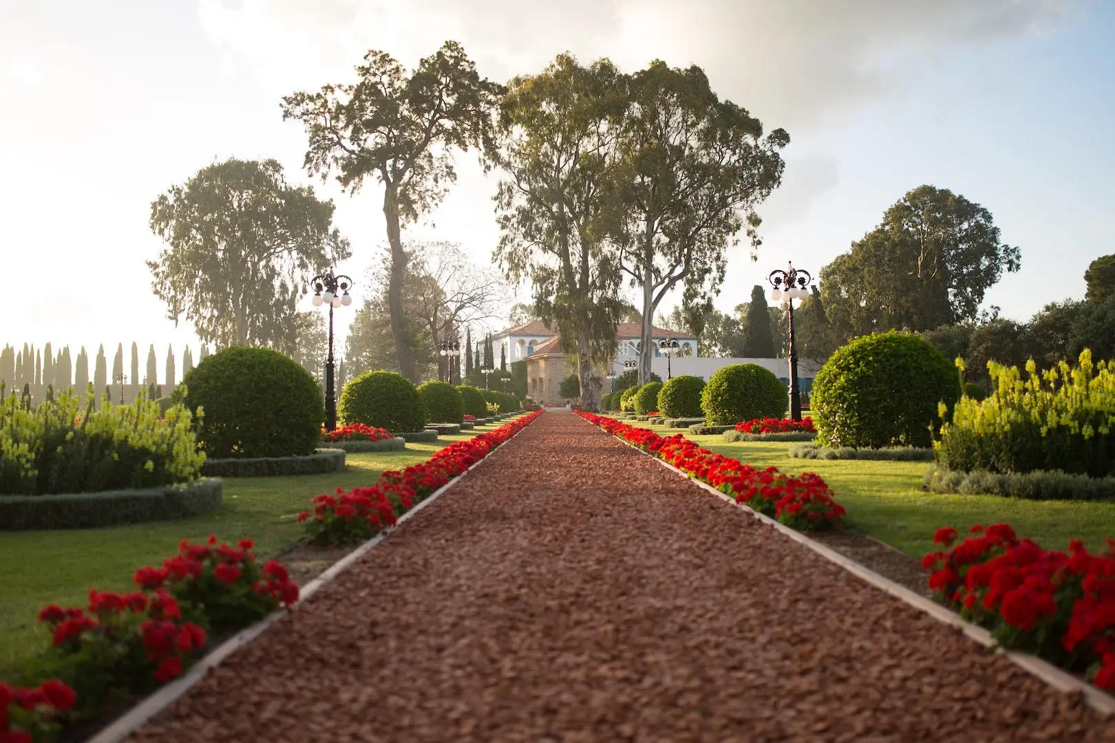 bahai india banner bahaullah